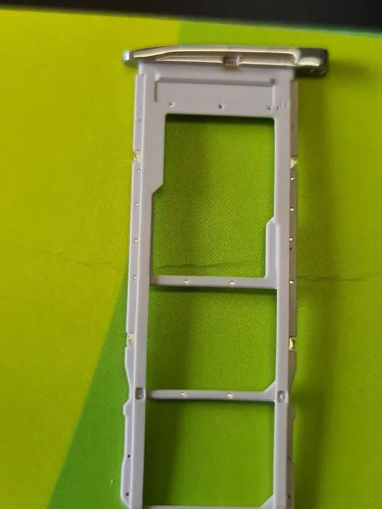 Gaveta para Cartão SIM e Micro SD Moto G7 PLUS - Foto 2