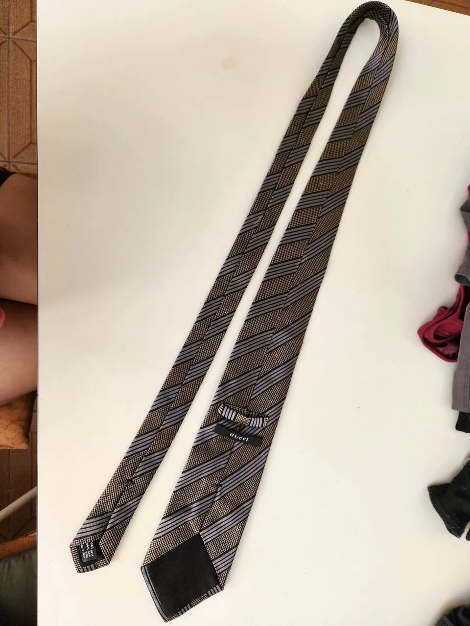 Gravata de seda da Gucci cinza - Foto 5
