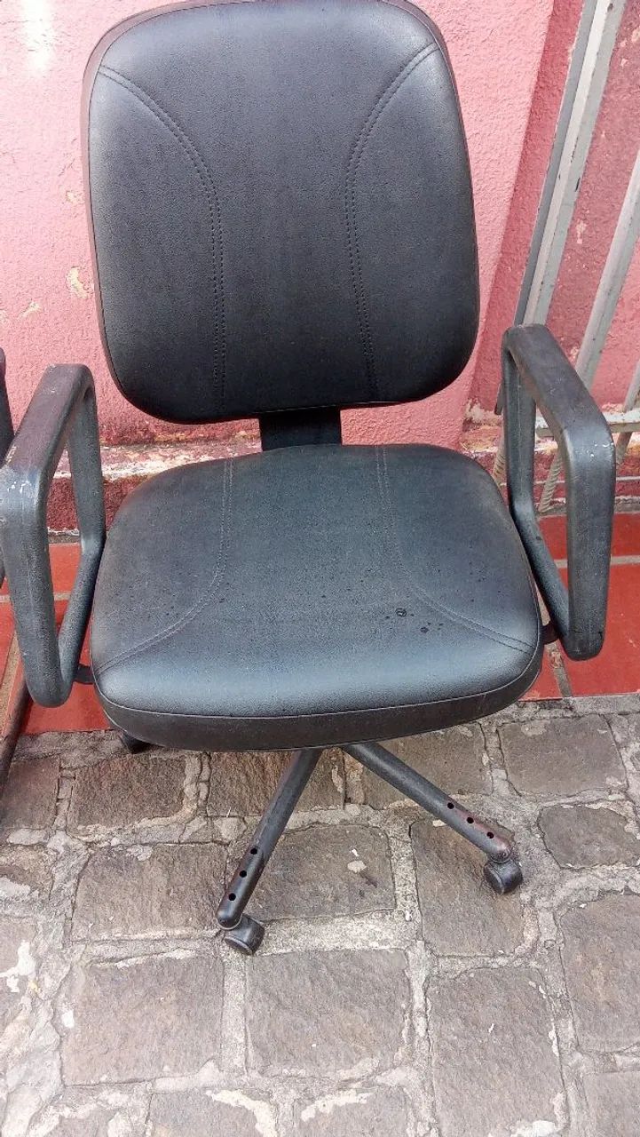2 cadeiras pra escritório  - Foto 4