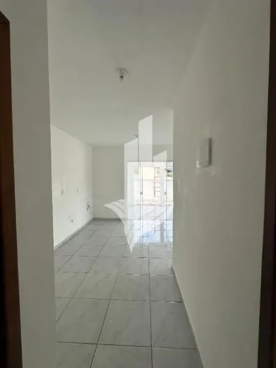 Casa de esquina, 2 dormitórios, 2 vagas de garagem - Foto 5