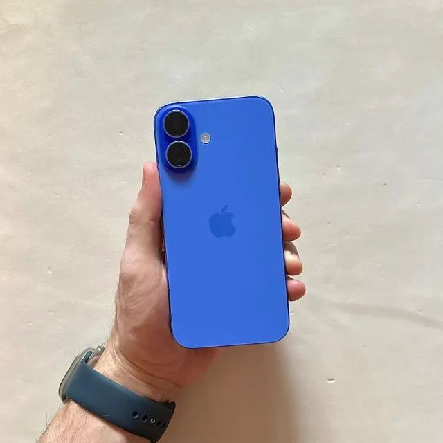 iPhone 16 128GB (Impecável)