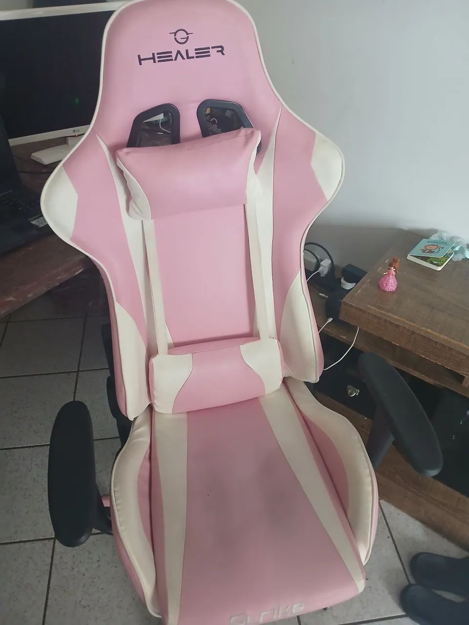 Cadeira gamer rosa - Foto 3