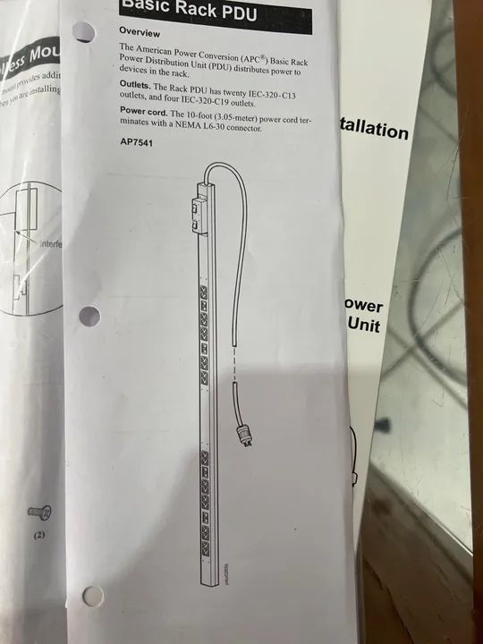 Régua de Distribuição de Energia em Rack PDU Básica 0u 30a  - Foto 2