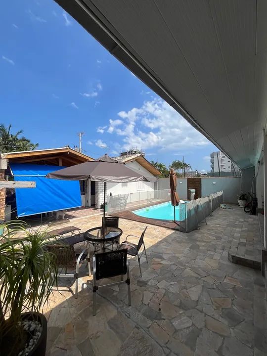 ALUGUEL TEMPORADA CASA COM PISCINA EM ITAPOA/SC