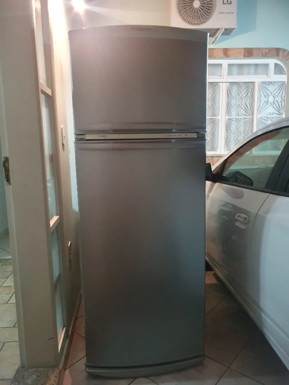 Vendo geladeira usada Brastemp