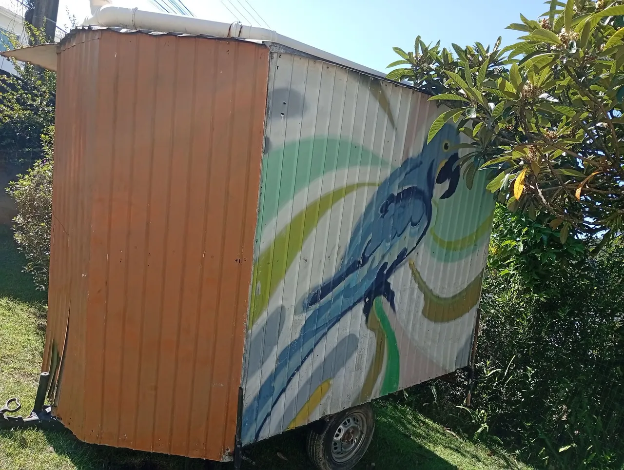 Trailer/Food Truck com Pintura Exclusiva de Arara