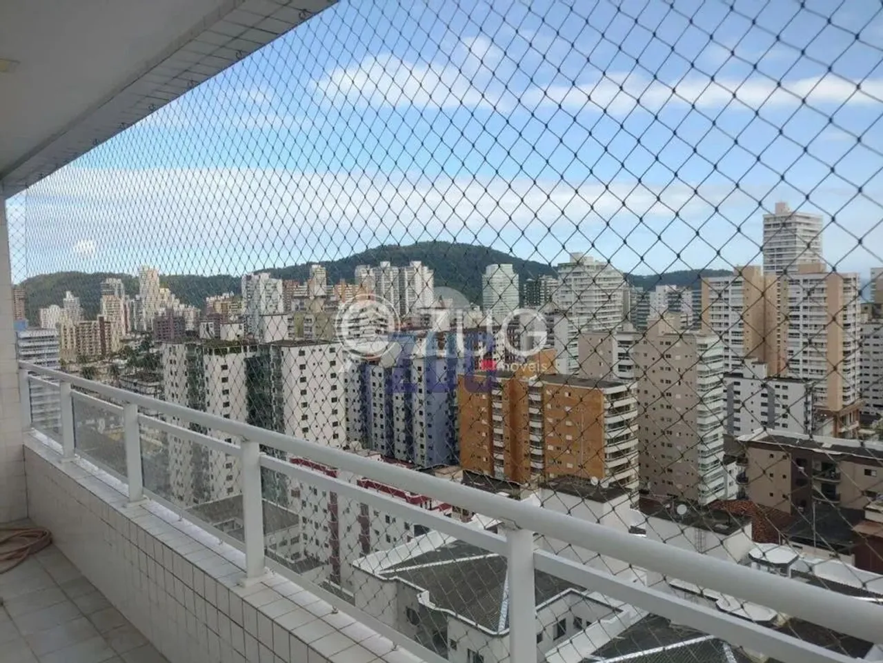 Cobertura à venda em Praia Grande, Canto do Forte, com 3 suítes, com 282 m², Águia de Haia