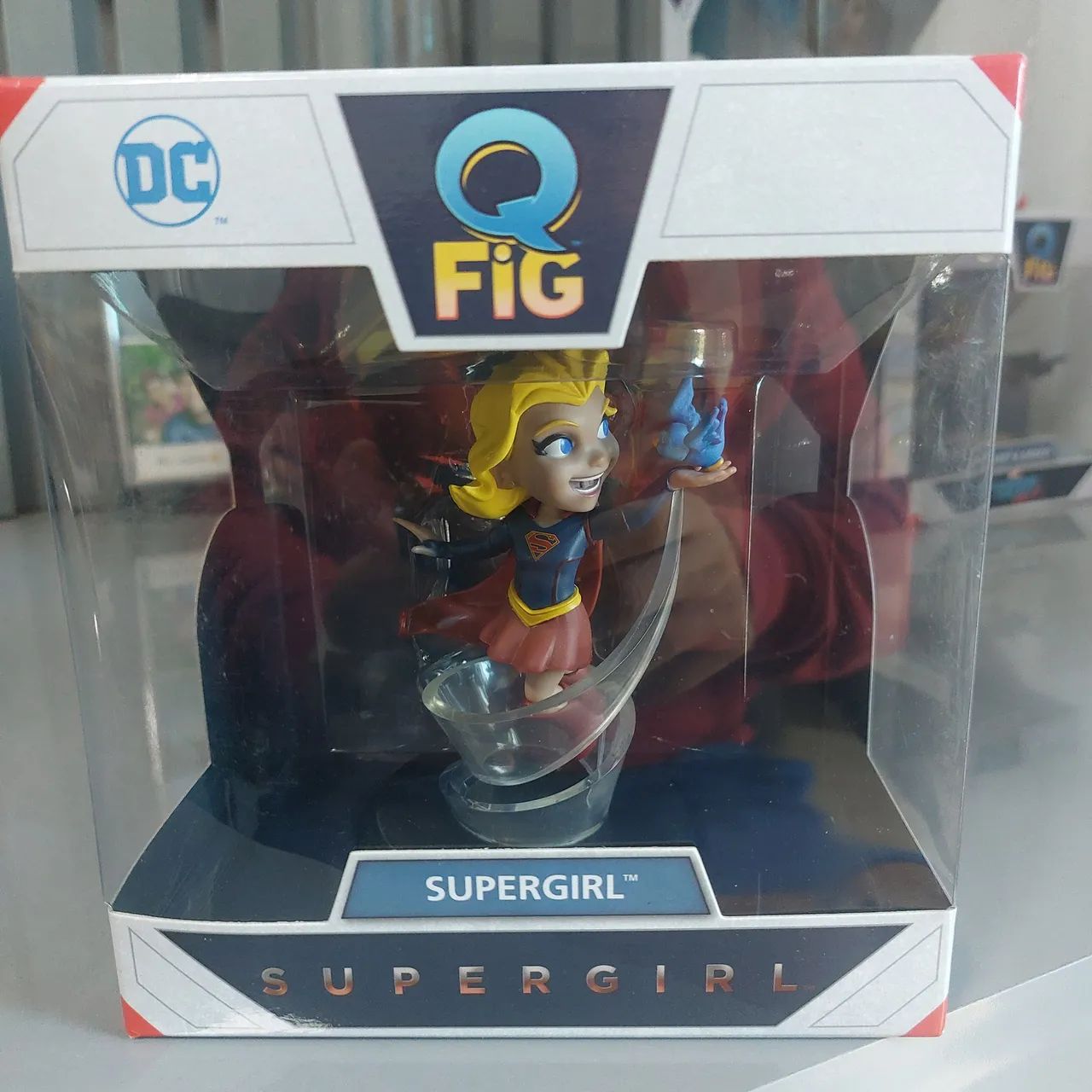 Action Figure Supergirl Q-Fig - DC Comics