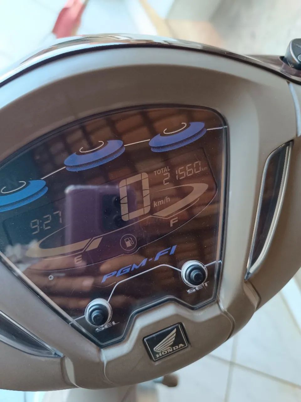 Vende -se uma moto . - Foto 4