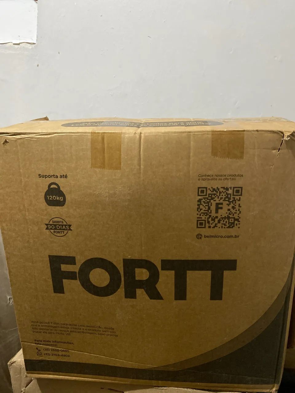 Cadeira escritorio nova na caixa - Foto 2