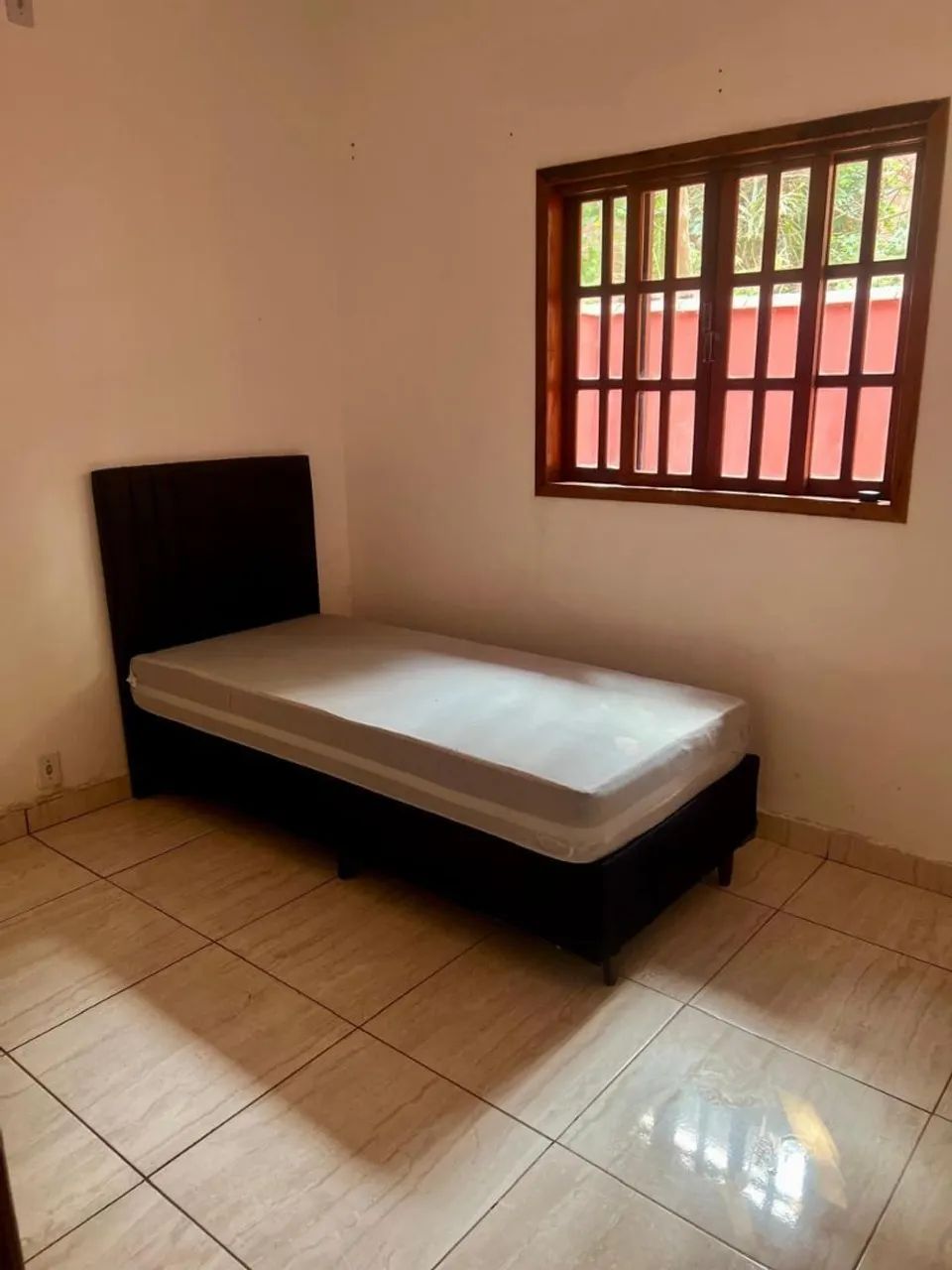 Alugo linda casa de 3 quartos com Piscina - Foto 4