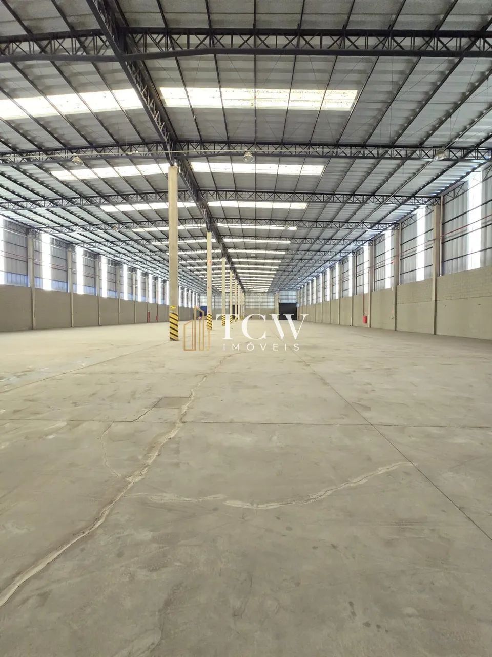 Galpão Logístico para Locação em Mogi das Cruzes/SP | 5.400 m²