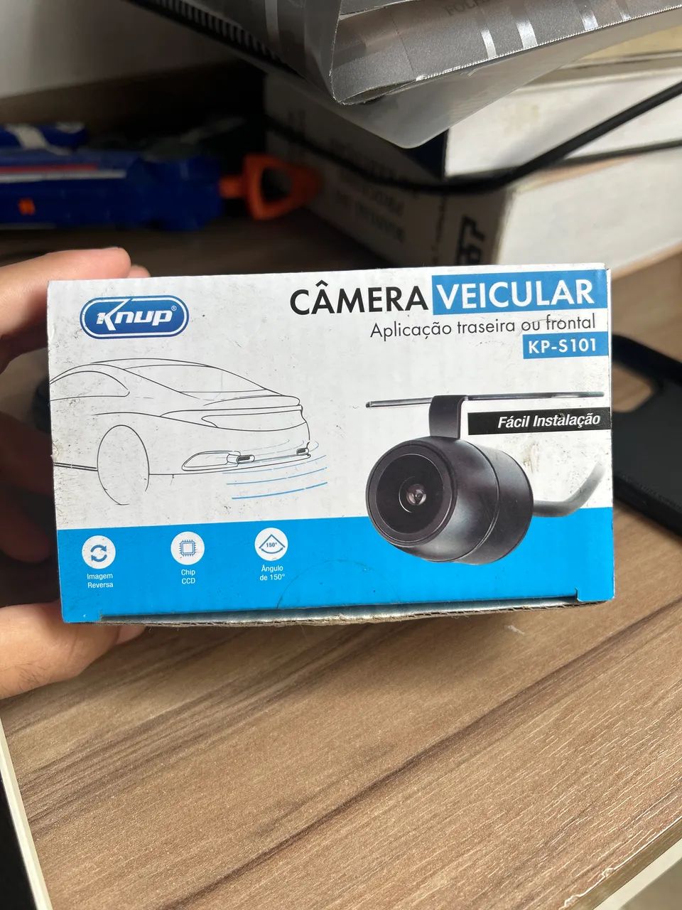 Vendo Câmera de ré nunca usada 