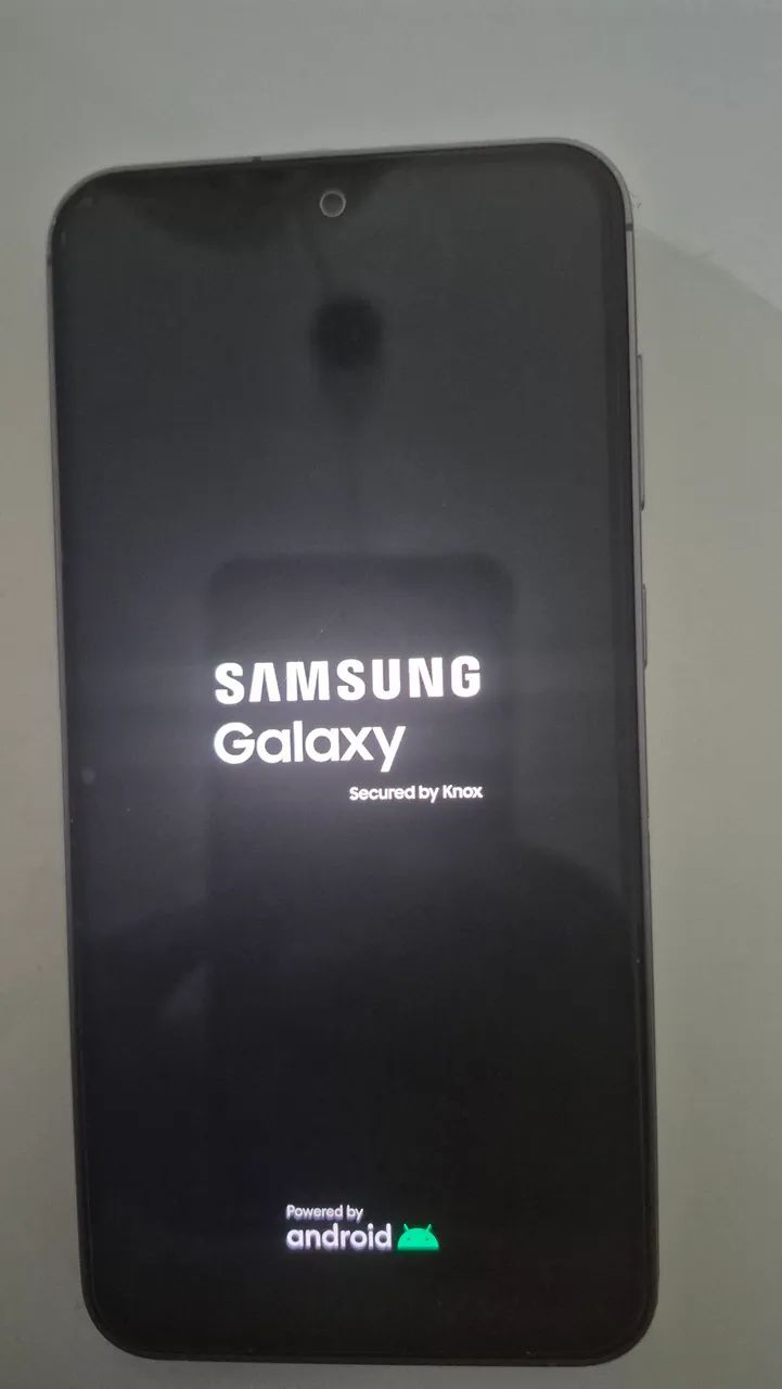 Samsung Galaxy s23 FE 256 - Foto 2
