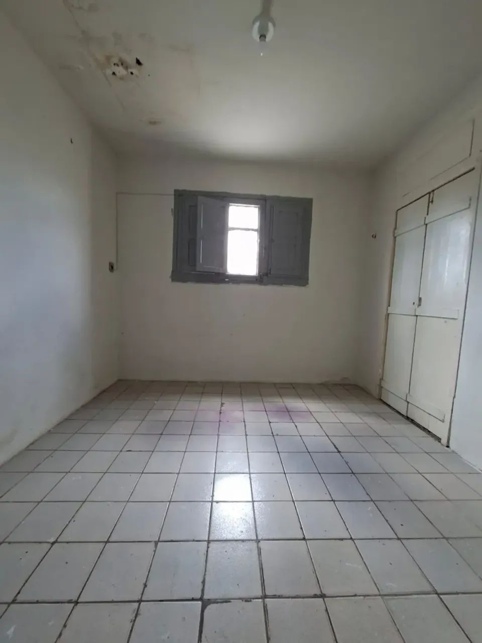Alugo casa no centro da cidade - Foto 3