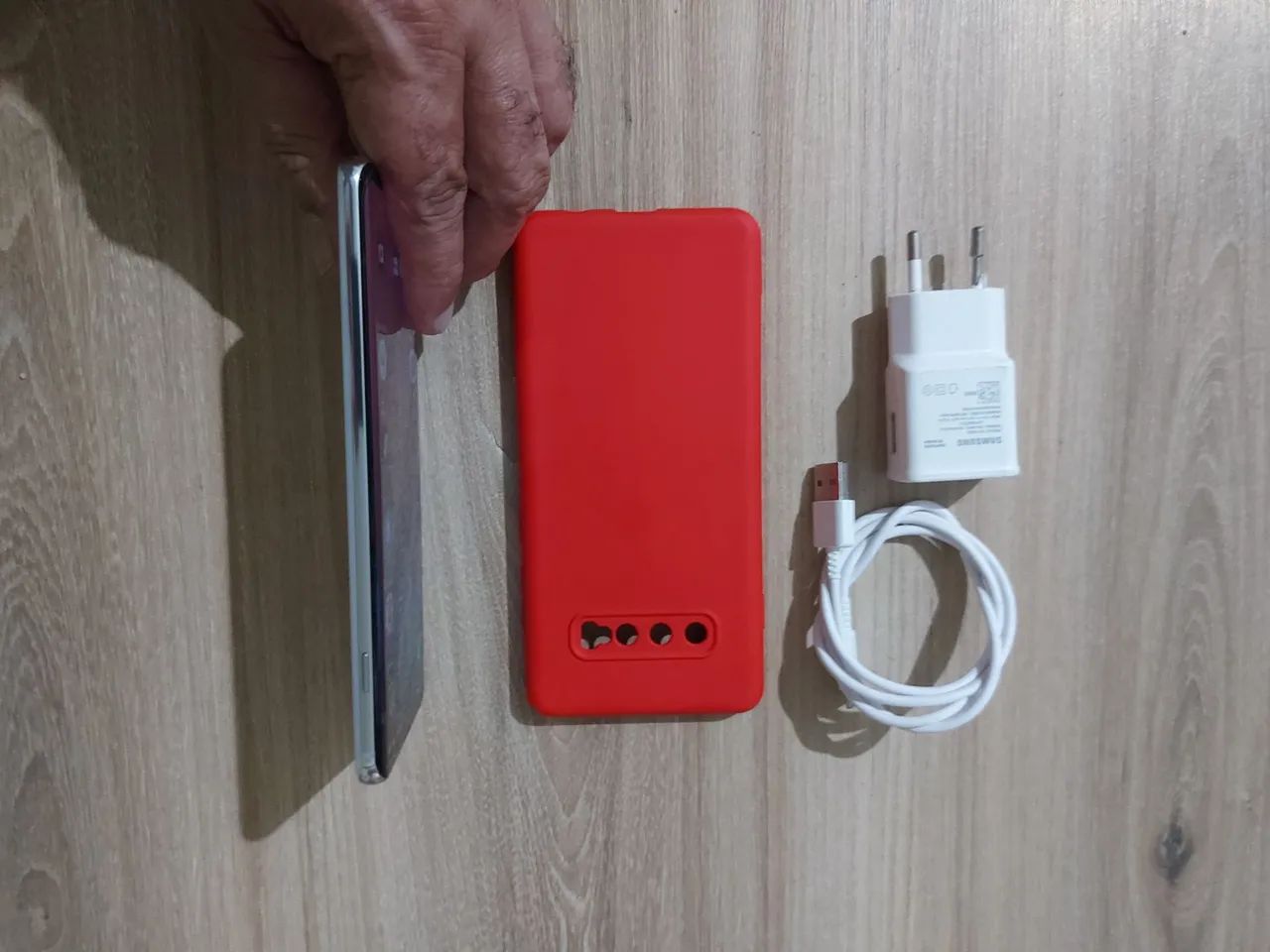 Galaxy S10+ Plus novinho  - Foto 2