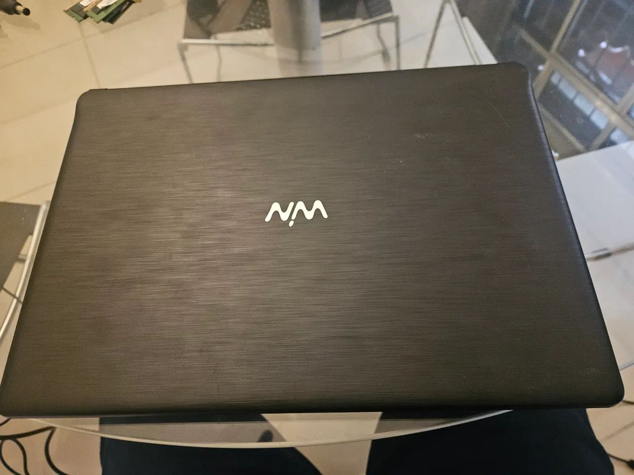 Vendo notbook  win ultra thin cq3330