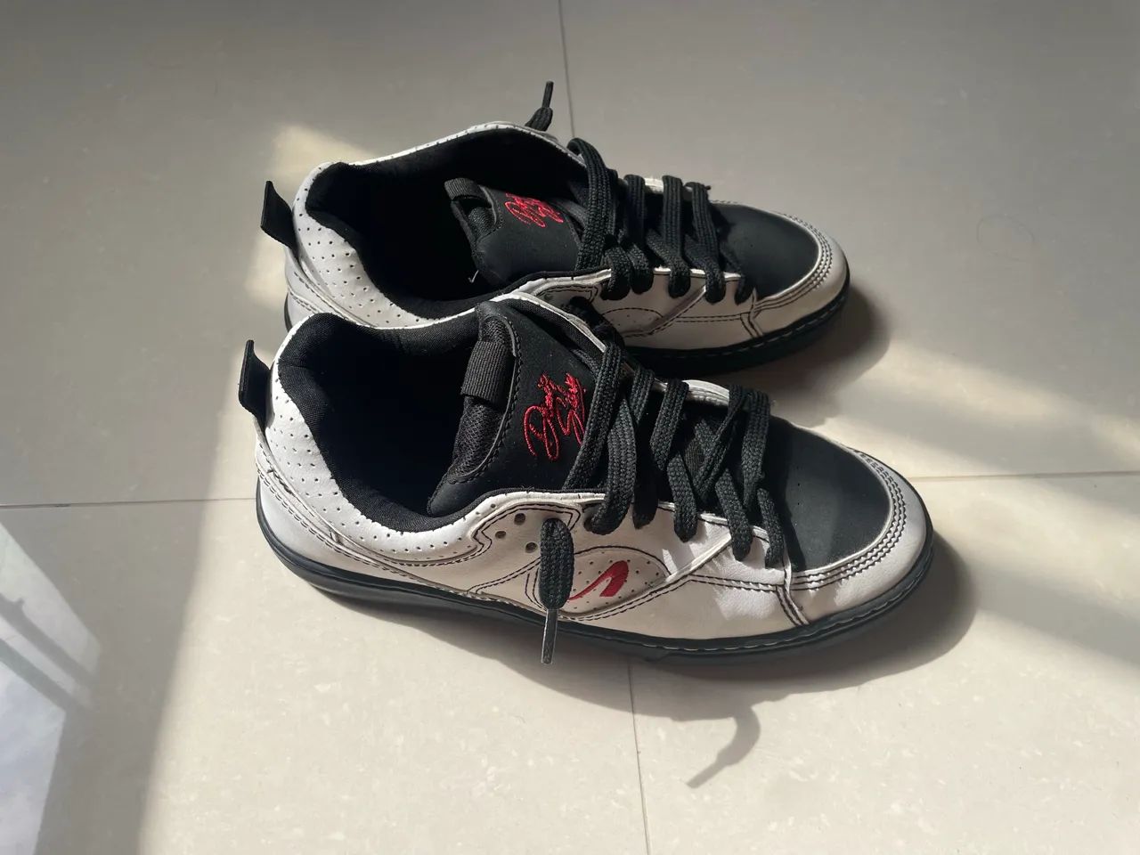 Tenis Tesla Denis Silva White Black
