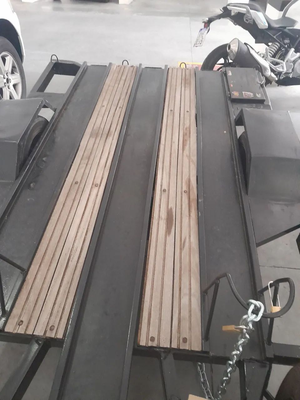 Carreta para transporte de motos