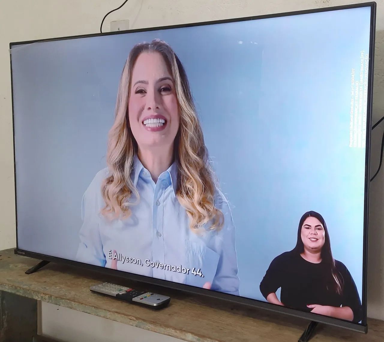 TV SMART THOSHIBA 50 POLEGADAS COM BLUETOOTH, TELA INFINITA  - Foto 5