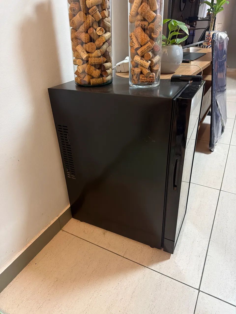 Adega em perfeito estado - Foto 3