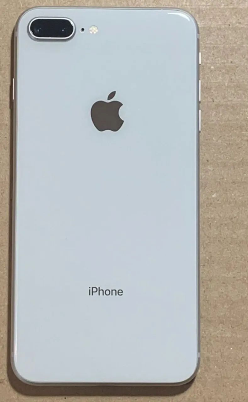 iPhone semi novo