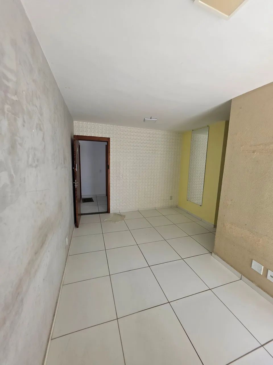 Vendo apto 2/4 - condomínio fechado  - Foto 2