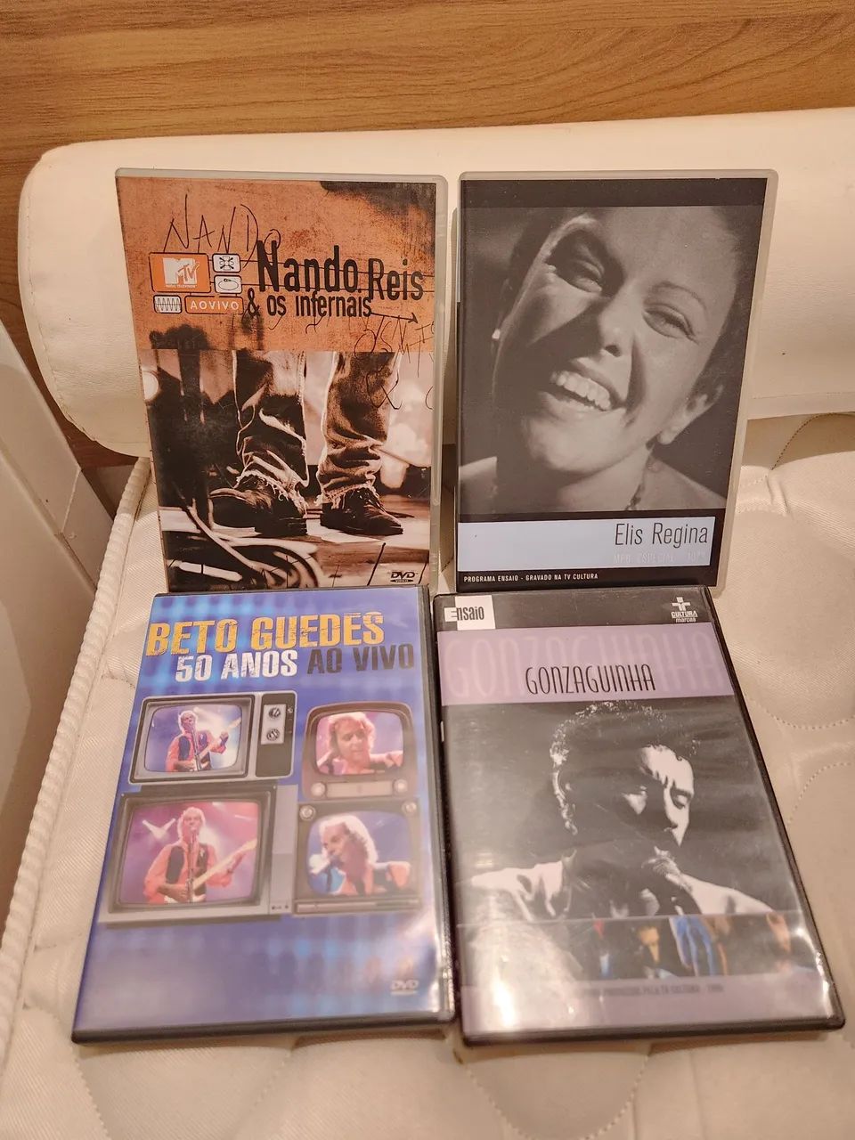 DVD 