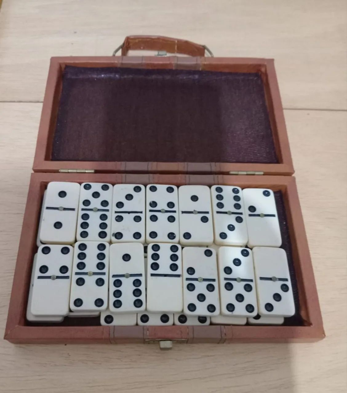 Domino Profissional antiguidade 