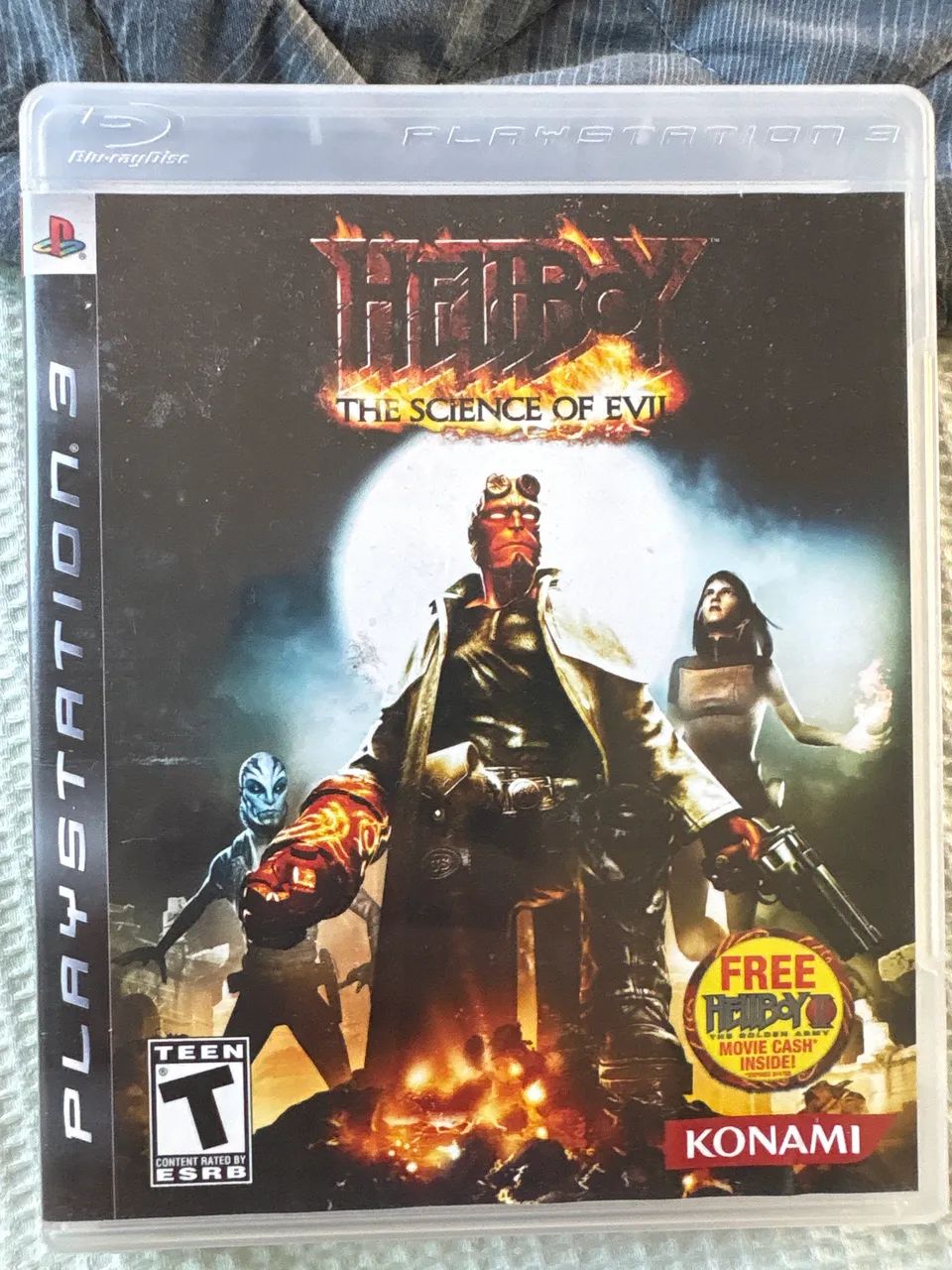 Hellboy ps3 com colecionavel antigo