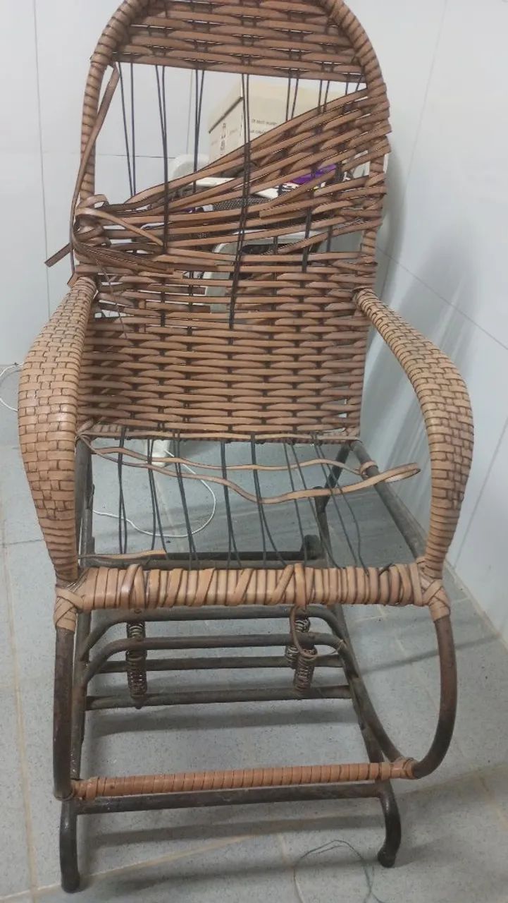 Cadeira de balanço para reforma 
