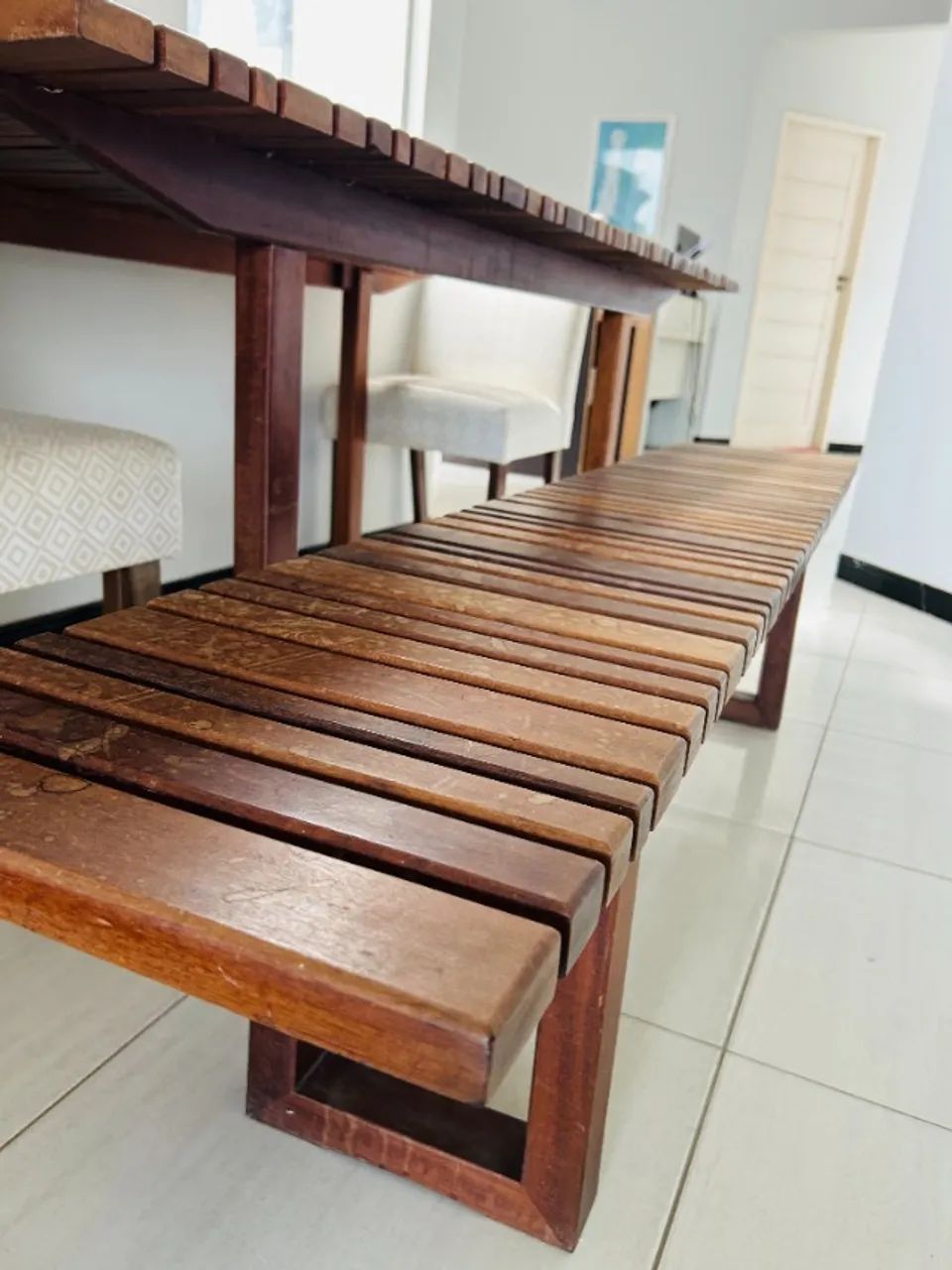 Mesa de madeira maciça - Foto 2