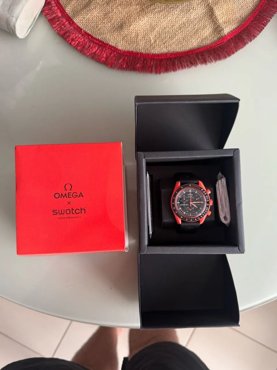 Omega x Swatch (Lava) Completo