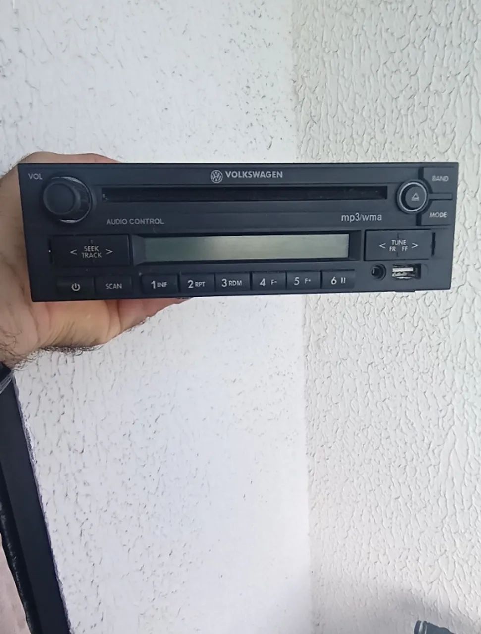 Radio veicular