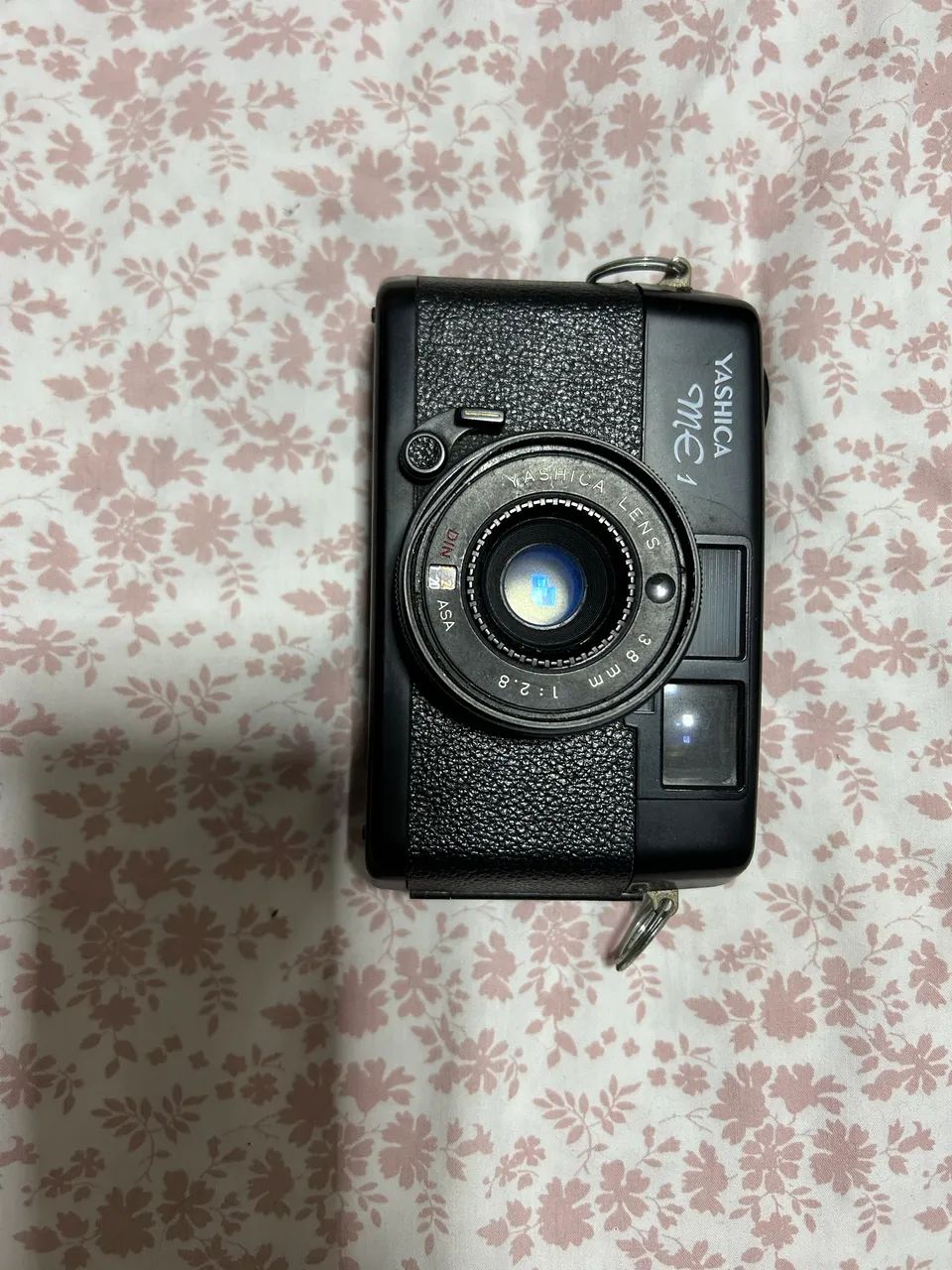 Yashica ME-1