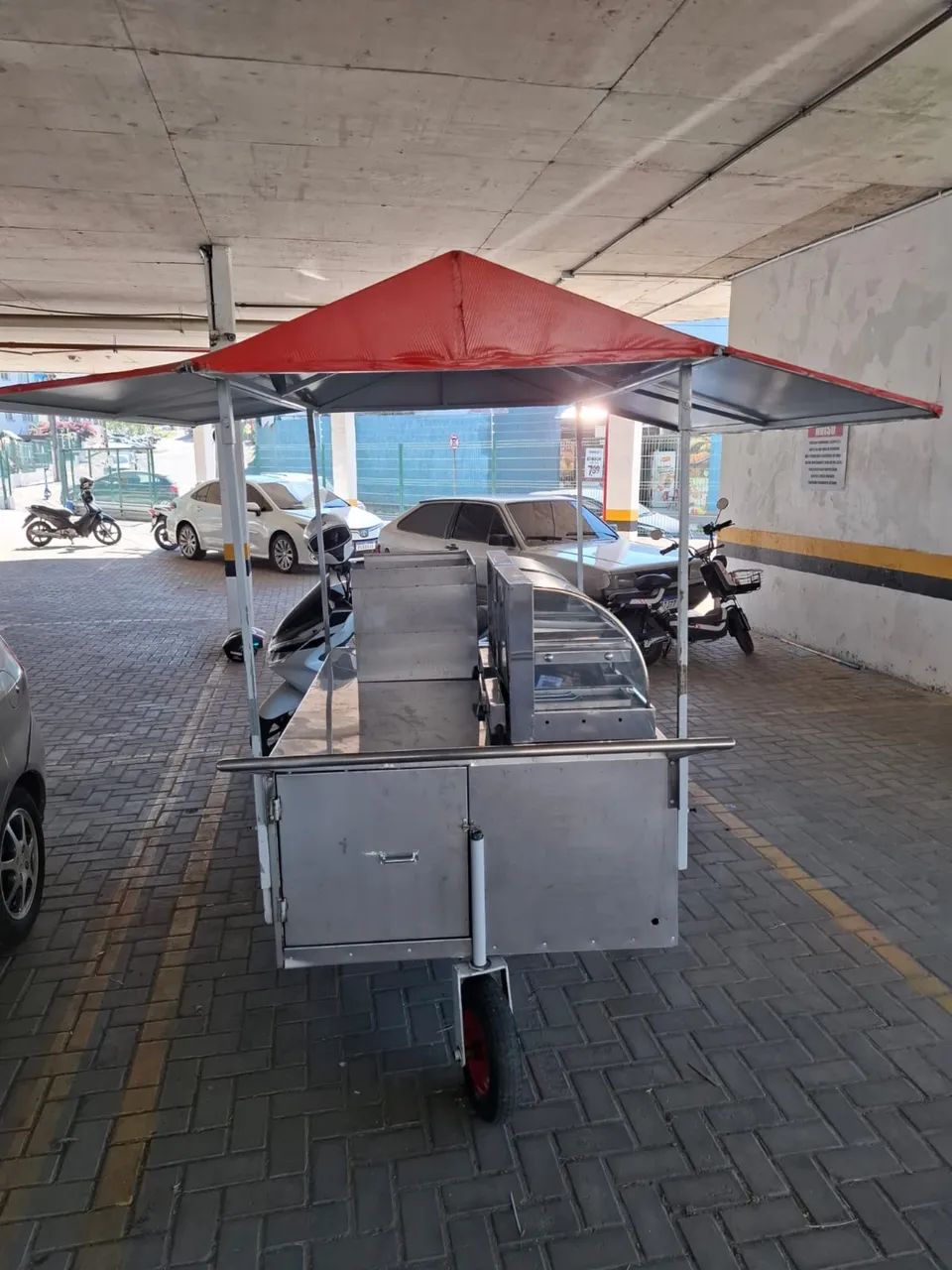 Carrinho venda alimento 