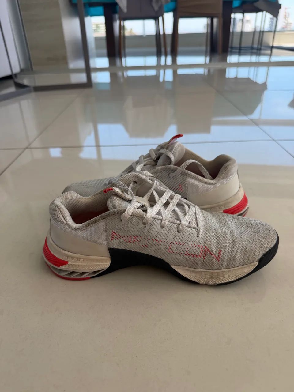 Tênis Nike Metcon 8 tamanho 37