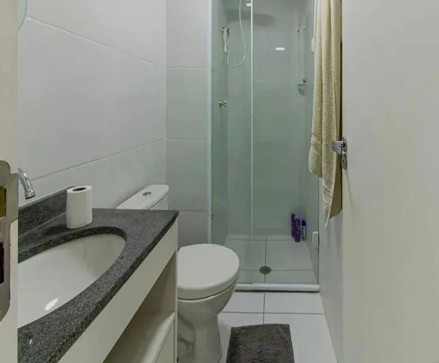 Apartamento ( 2 dormitórios ) , aluguel anual com caução e com mobília.  - Foto 4