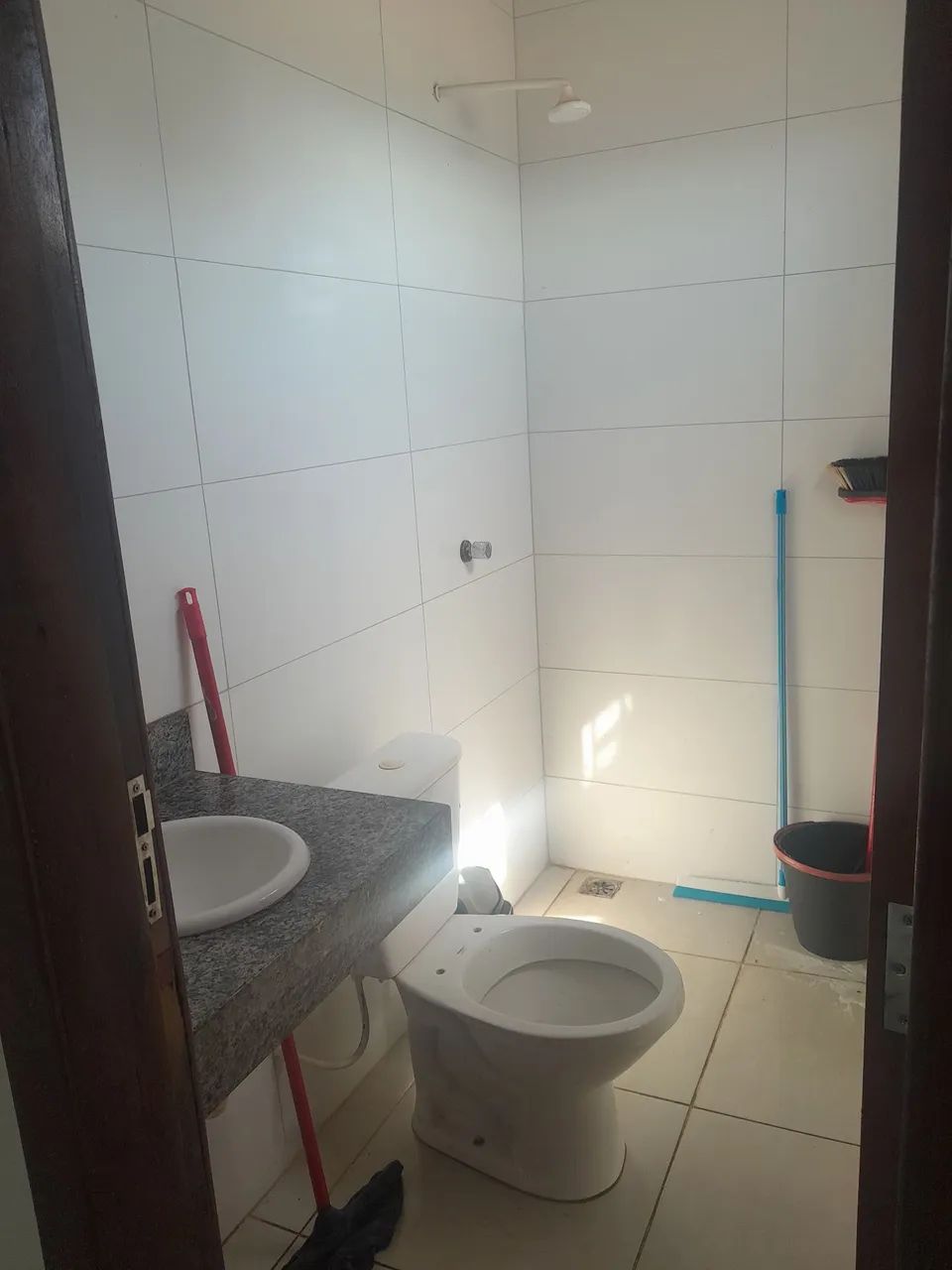 Vendo prédio comercial  ACSV-SE 112, AV Lo 27, de esquina  - Foto 5