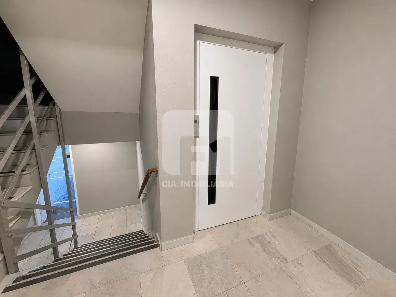 Apartamento à venda com 1 dormitório na Carvoeira - Foto 3
