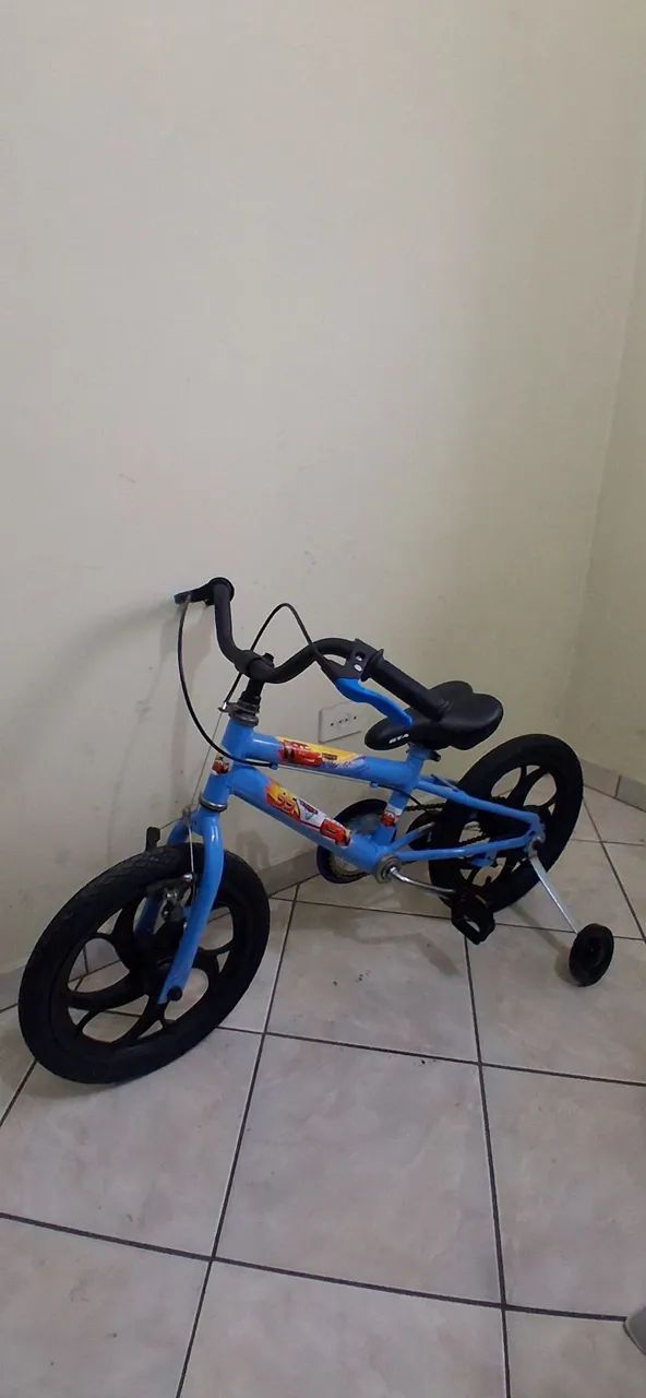 Bicicleta infantil aro 16 - Foto 5
