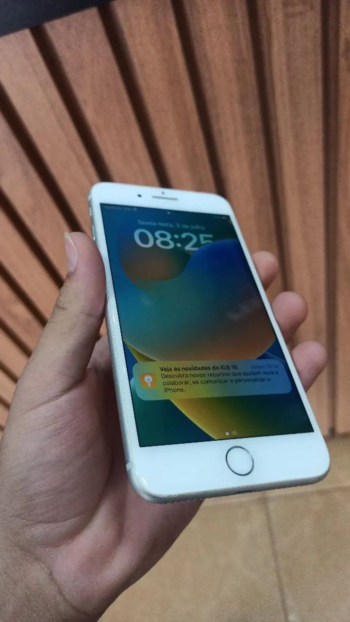 iPhone 8 plus todo original sem marcas de uso branco - Foto 4