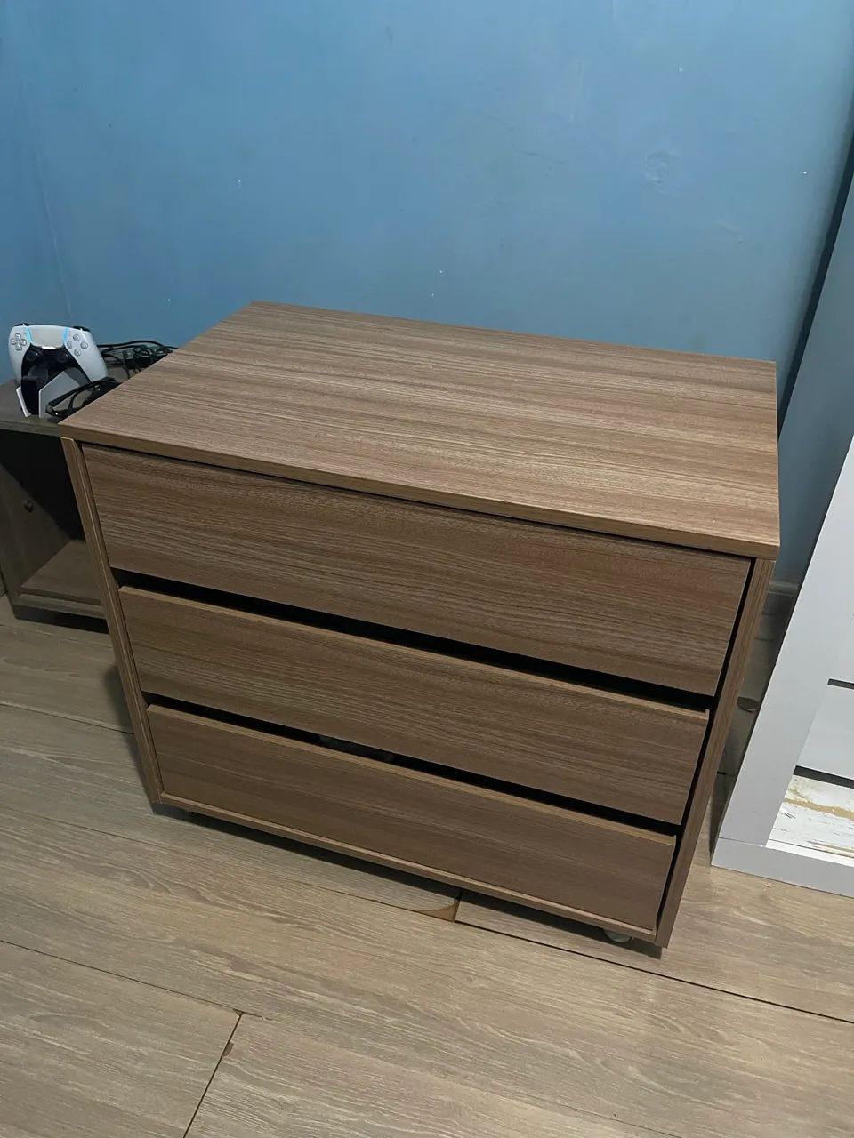CÔMODA 3 GAVETAS MDF 