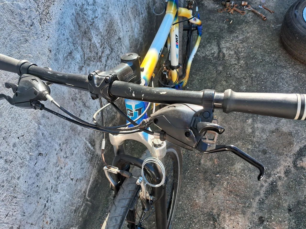 Bicicleta  gt max - Foto 2