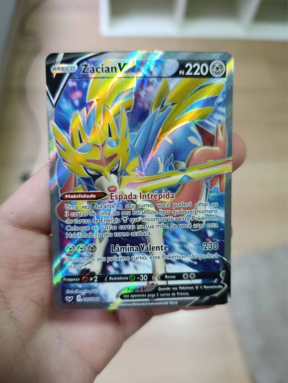 Carta Pokémon Zacian V 