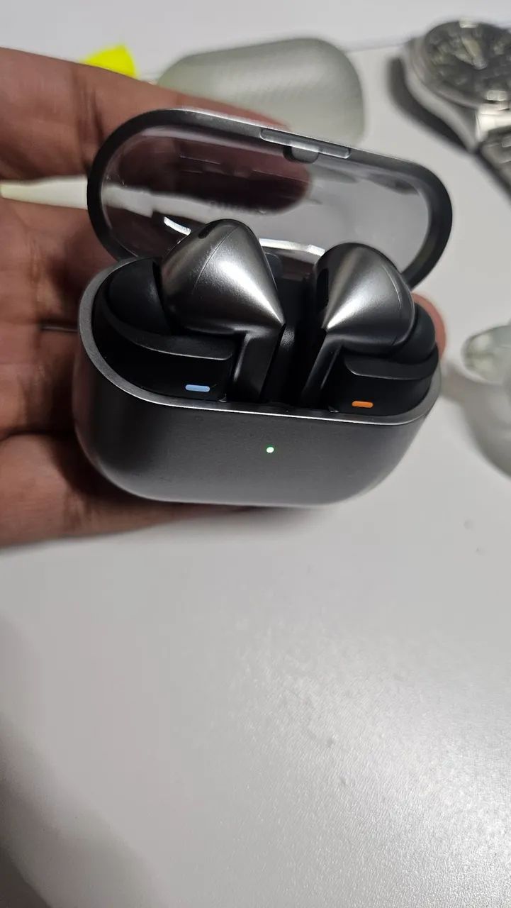 Fone galaxy buds pro (ORIGINAL) excelente condicionamento  - Foto 2