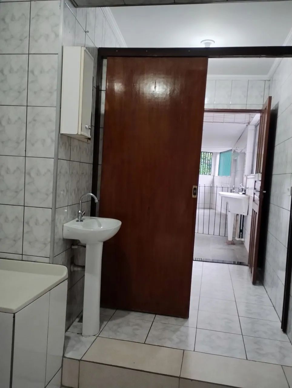 Aluga _se uma casa - Foto 4