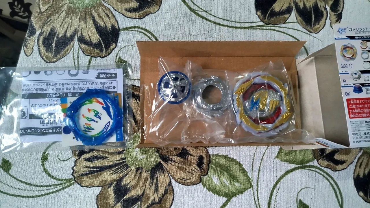 Beyblade Burst Gatling Dragon Kr.Cm' Takara Tomy - Foto 3