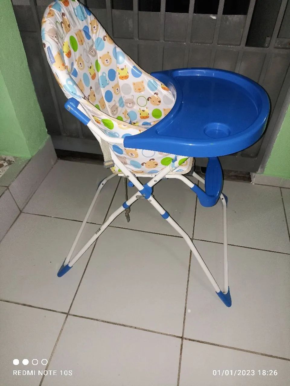 Cadeirinha de alimentação de bebê  - Foto 3