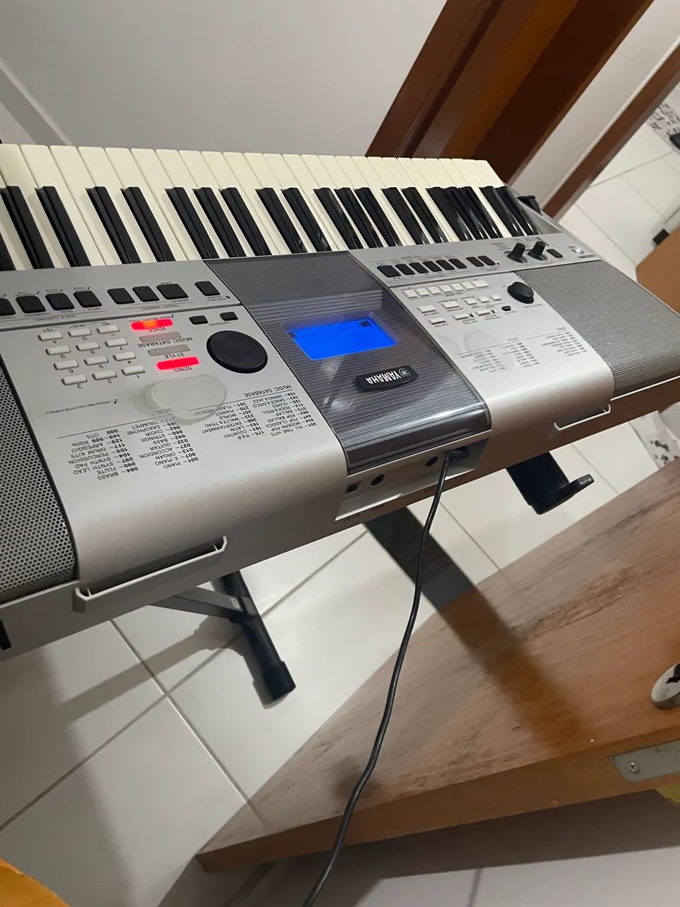 Teclado Yamaha PSRE 413 